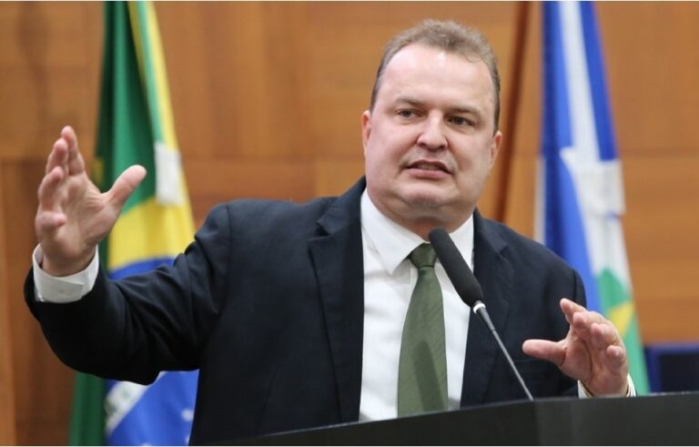 Para Max Russi, Janaina 