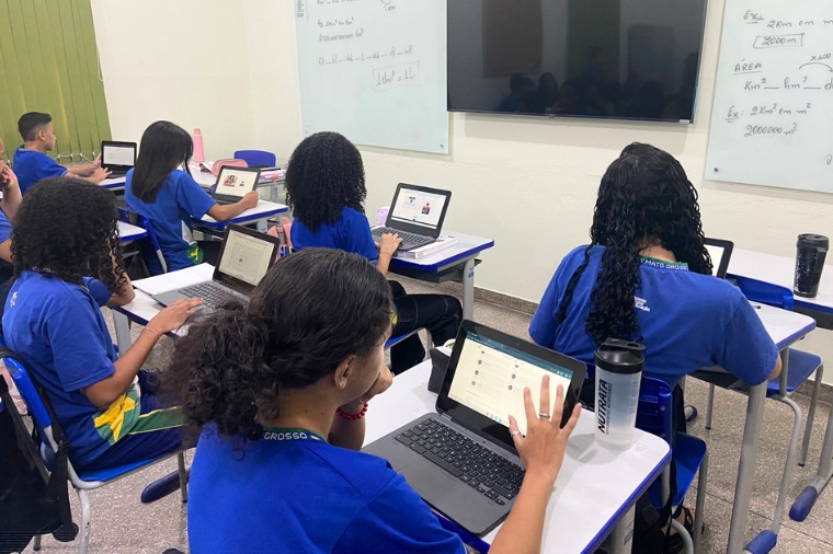 Pesquisa avalia atendimento às pessoas com deficiência nas escolas