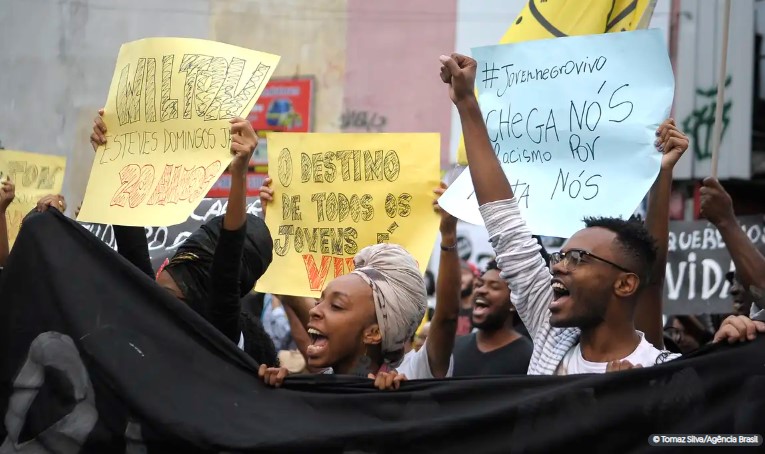 Violência matou mais de 15 mil jovens no Brasil nos últimos 3 anos