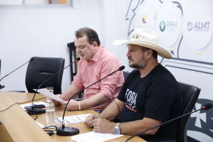 Comissão de Direitos Humanos troca comando