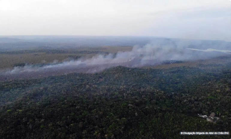 Fumaça de queimadas atinge cidades de dez estados