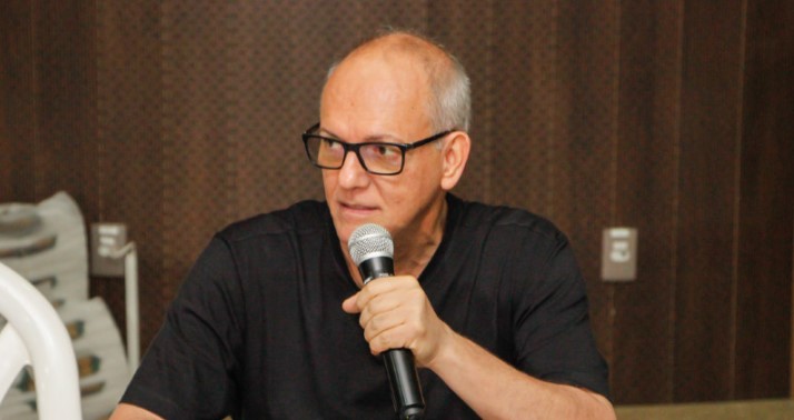 No programa eleitoral, Pátio explica opção pelo nome de Paulo José