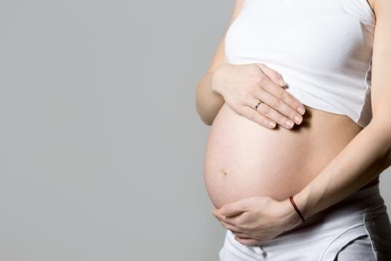 Unimed se nega a fornecer obstetrícia à gravida mesmo com procedimento em contrato