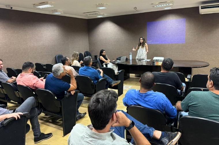 Propaganda eleitoral e fiscalização são discutidas em reunião pelo MPE