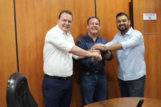 Após articulação de Rogério, curtume reabre em Jangada