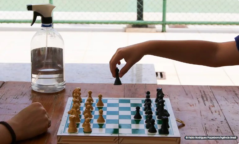 Escola brasileira está entre as três melhores do mundo