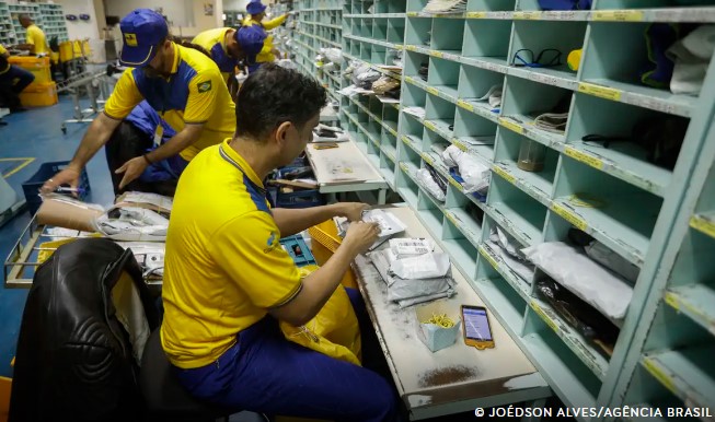 Concurso dos Correios destina 30% das vagas para negros e indígenas