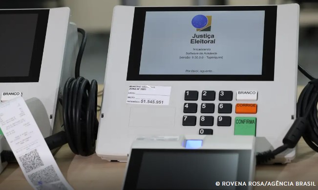 Vereadores reeleitos são 40% dos escolhidos para câmaras municipais 