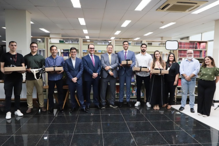 Escola Institucional premia vencedores e reafirma compromisso social