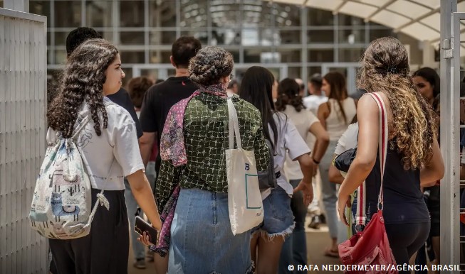 Saiba quais documentos são aceitos para participar do Enem em novembro