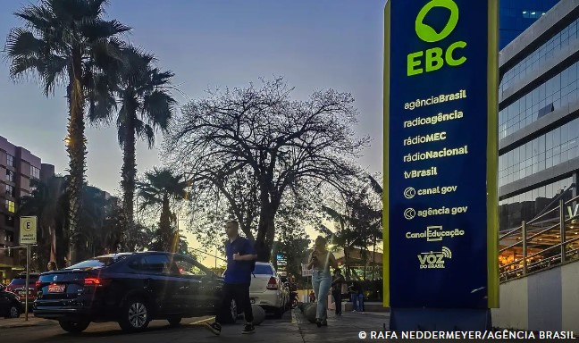 Hoje é Dia: aniversário da EBC e conquistas LGBTQIAPN+ são destaques