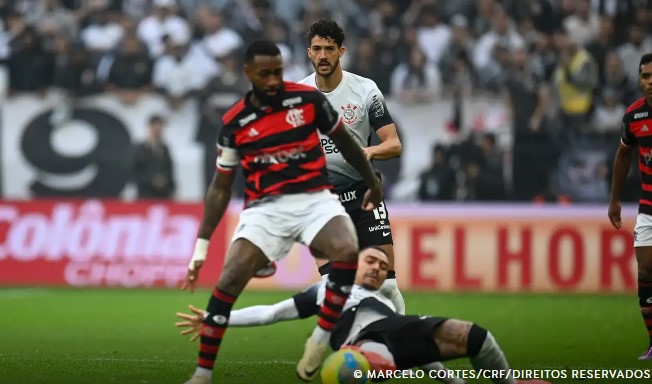 Copa do Brasil: Flamengo segura empate com Corinthians e chega à final
