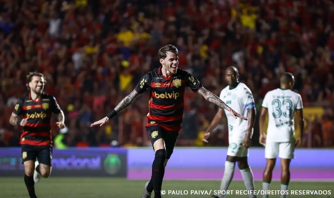Sport goleia Guarani e continua vivo na luta pelo título da Série B
