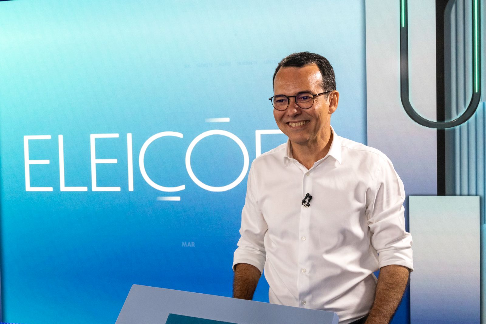 Lúdio mostra equilíbrio, detalha ações na saúde, infraestrutura e economia em debate na TVCA