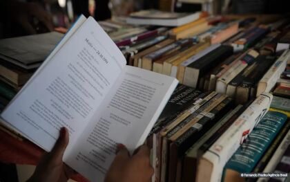 Lei do Dr. Eugênio valoriza leitura de livros dos autores mato-grossenses e cultura regional