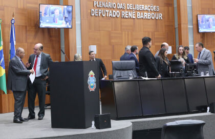Deputados aprovam projeto que institui a Diretoria Metropolitana de Educação na Seduc
