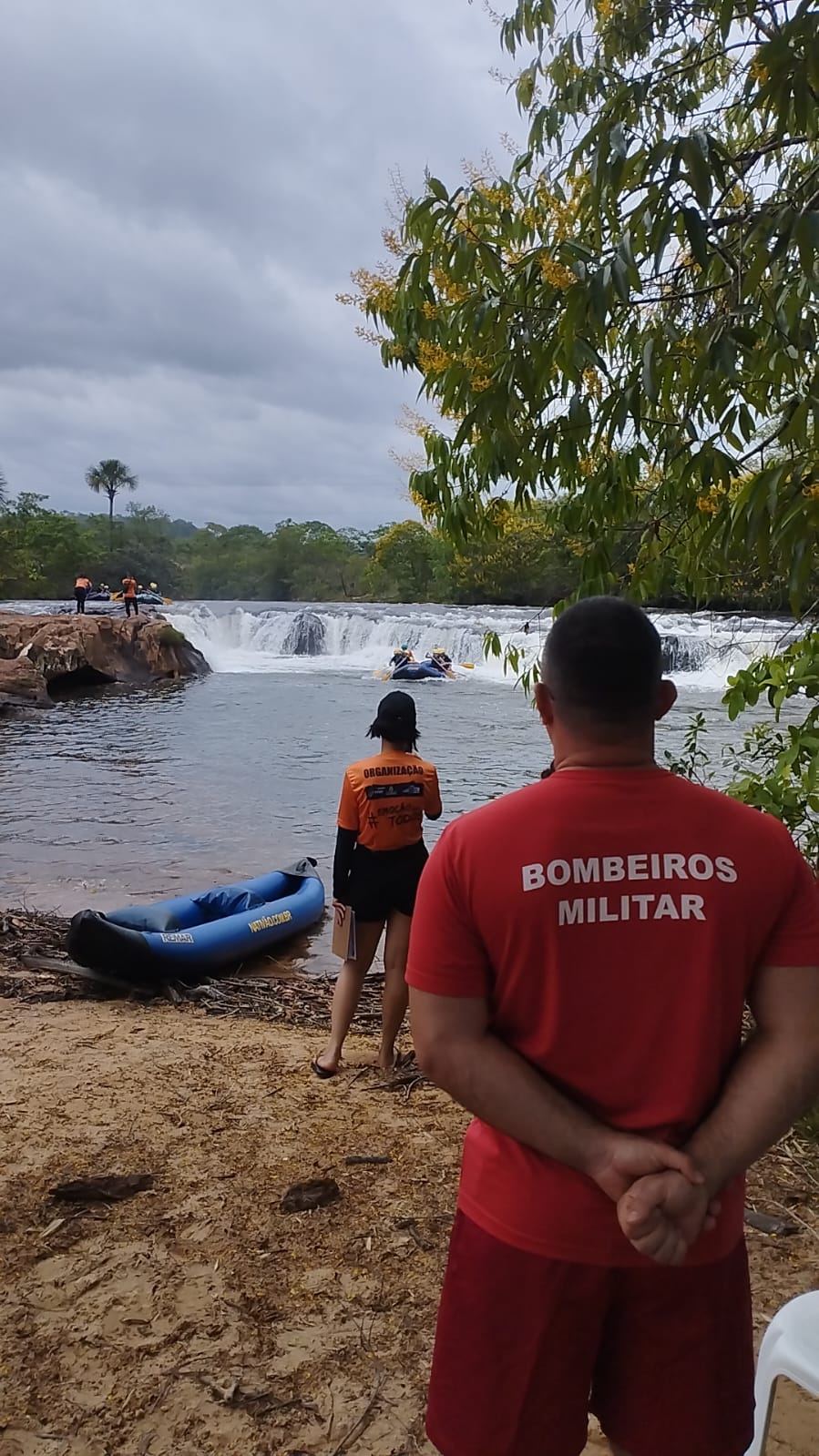 Corpo de Bombeiros realiza ação de prevenção e segurança durante campeonato de Rafting