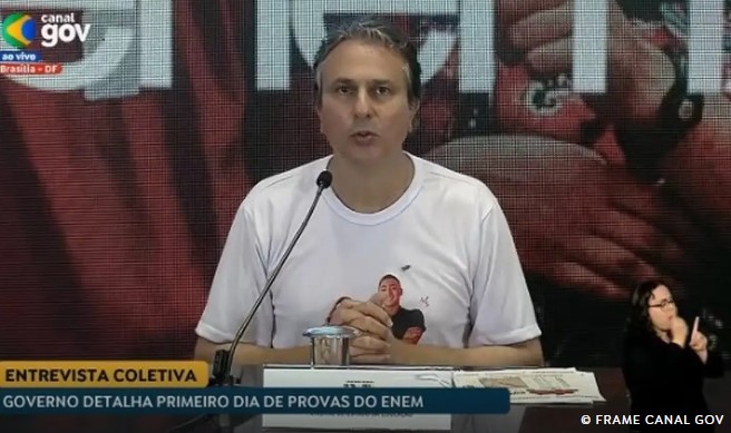 Índice de abstenção no primeiro dia do Enem cai para 26,6%