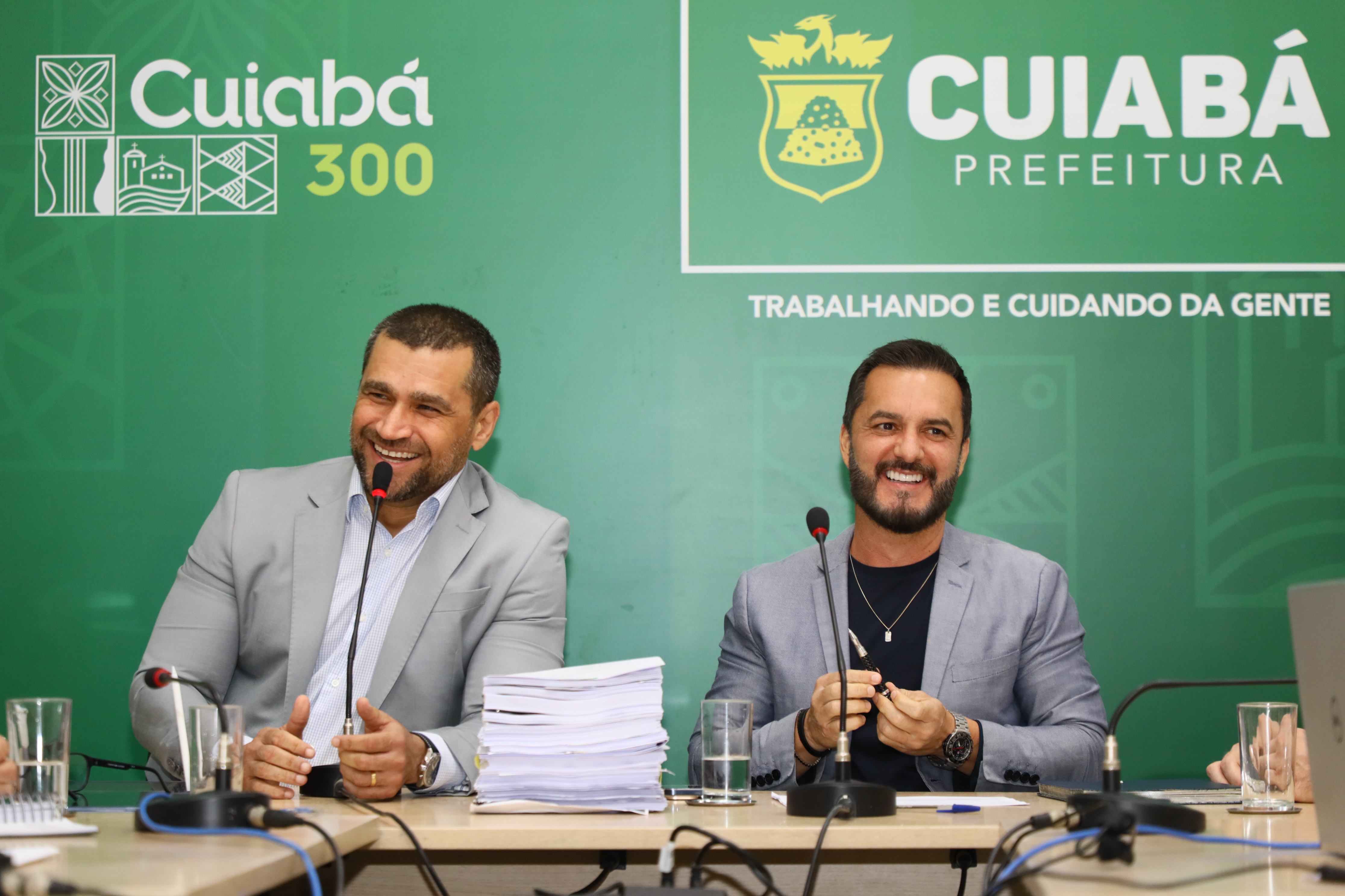 Prefeitura de Cuiabá realiza primeira reunião de alinhamento com equipes de transição