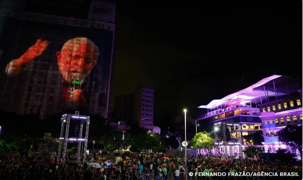 Lula promete zerar fome no país até fim do mandato