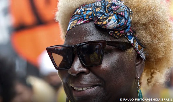 Feriado do Dia Nacional da Consciência Negra tem festas em todo o país