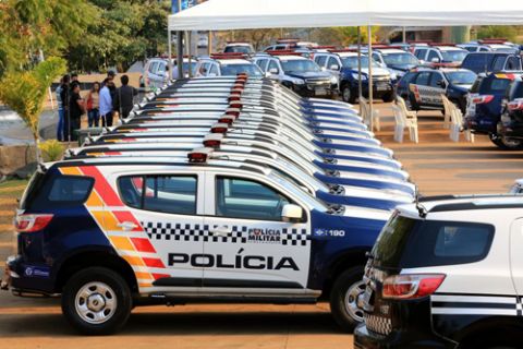 Locadora recolhe viaturas da PM por falta e pagamento do governo