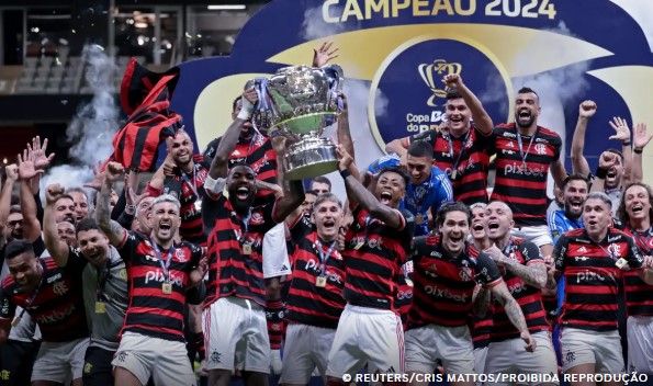 Rio e Flamengo assinam compromissos para construção de estádio