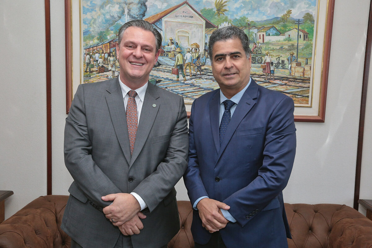 Emanuel Pinheiro sugere candidatura ao Senado e defende Carlos Fávaro para o governo estadual