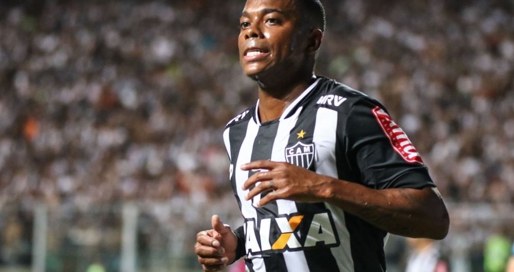 Time da Turquia anuncia acordo  com Robinho