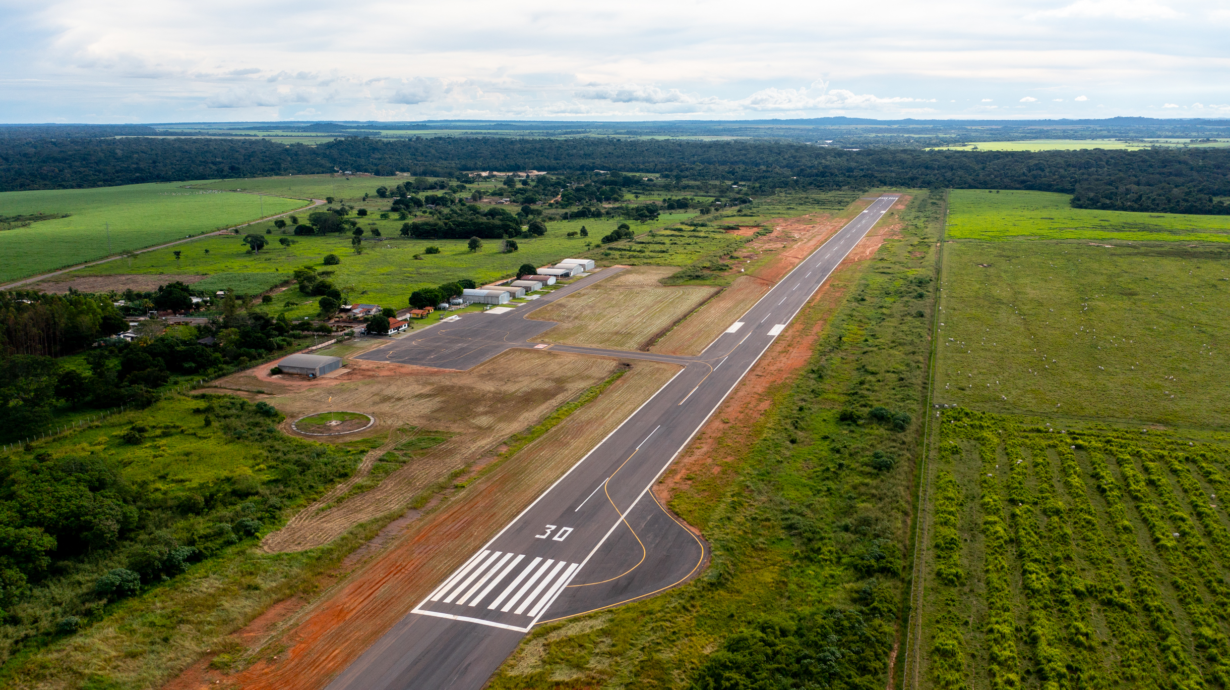 Sinfra-MT lança licitação de R$ 5,4 milhões para melhorias no aeroporto de Juína