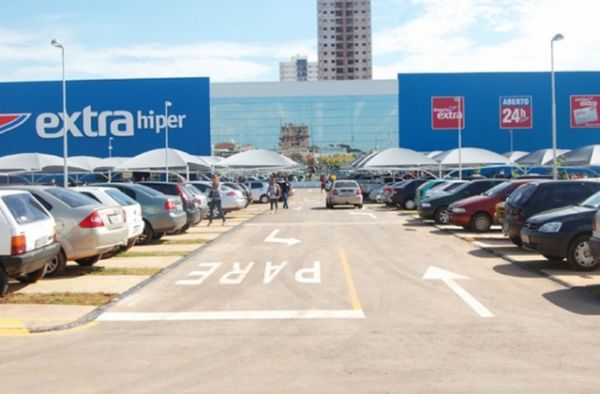 Em menos de 15 dias, ladrões roubam duas vezes supermercado em Cuiabá