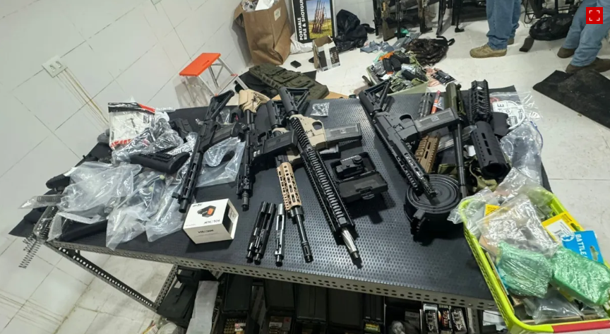 VIDEO: Polícia encontra bunker secreto com arsenal em mansão na zona sul de São Paulo