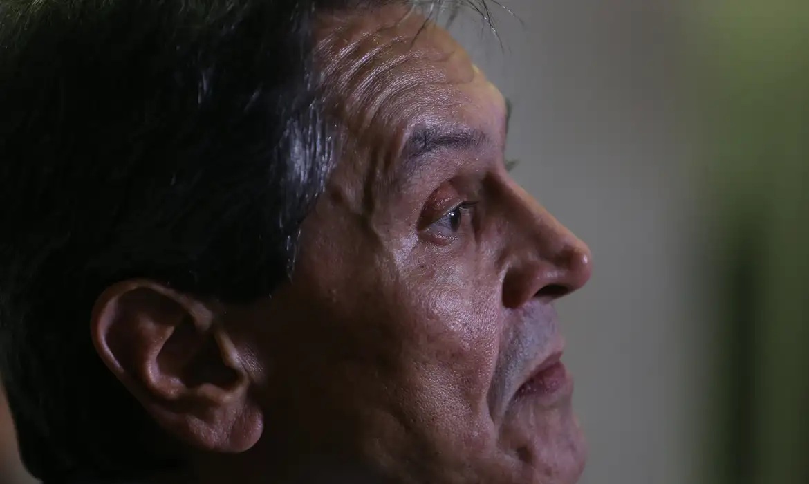 Maioria do STF vota para condenar Roberto Jefferson à prisão