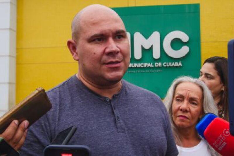 Abílio crítica dívidas milionárias na saúde de Cuiabá, e promete mudança