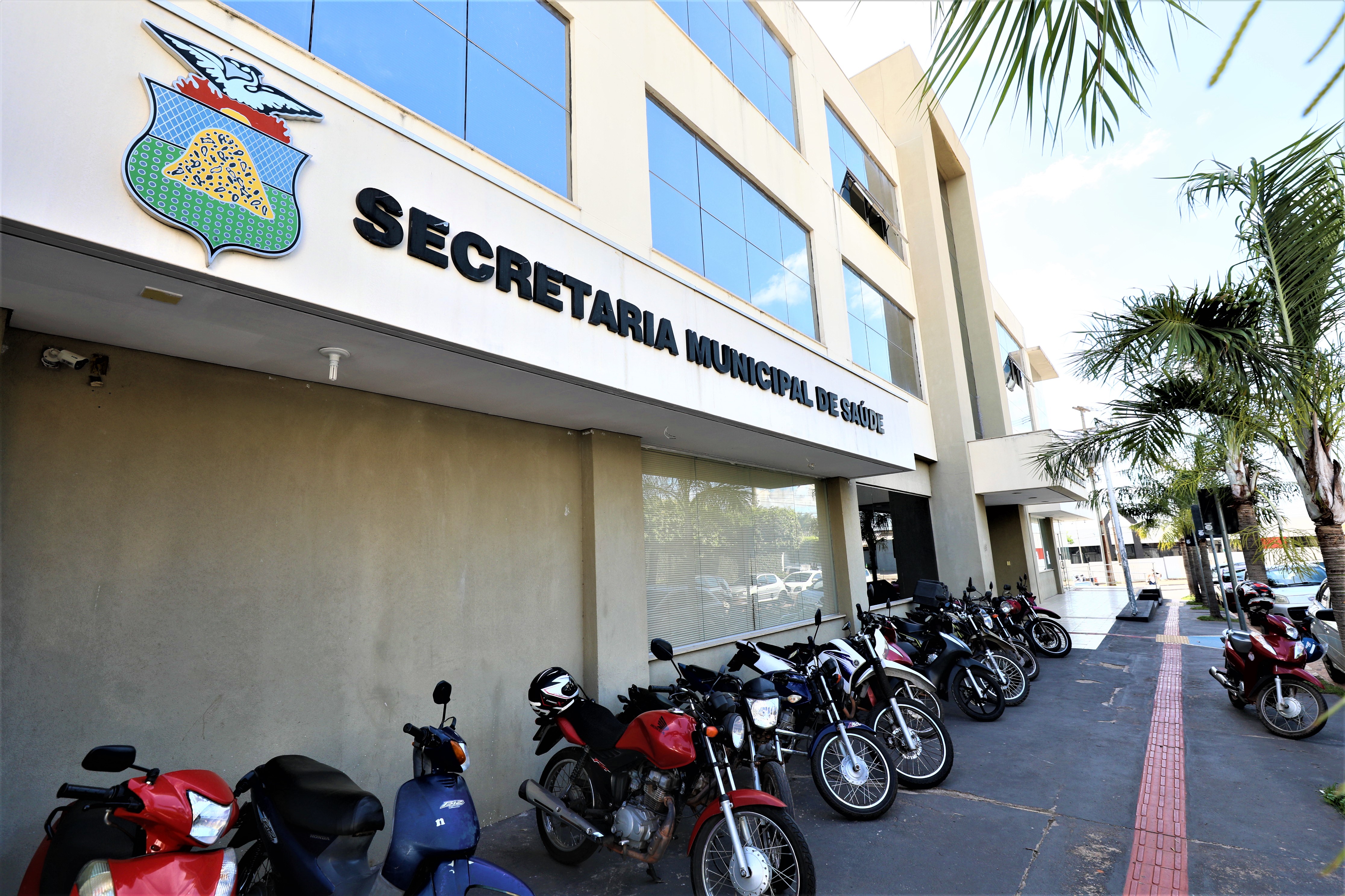 Prefeitura de Cuiabá quita 13° salário e abono dos servidores da saúde