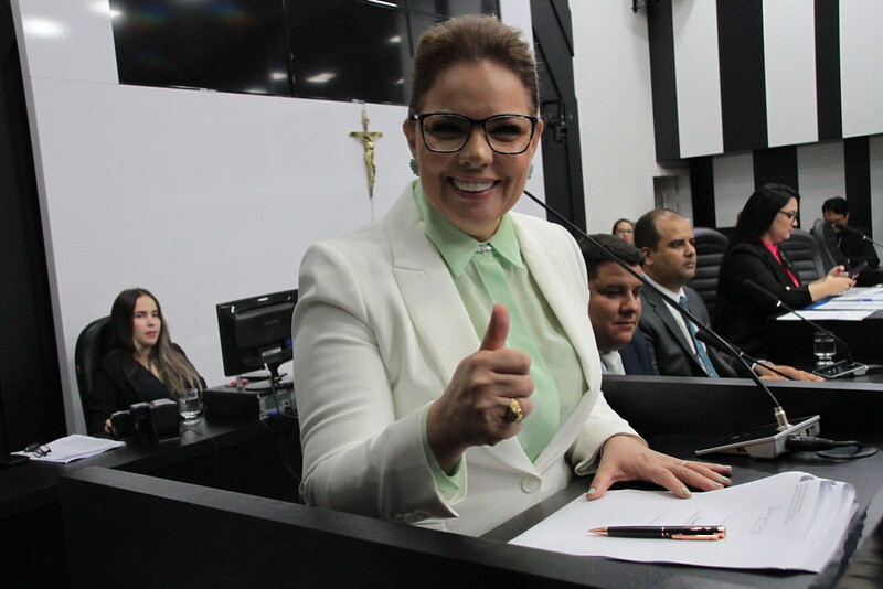 Paula Calil assume presidência da Câmara de Cuiabá com chapa 100% feminina