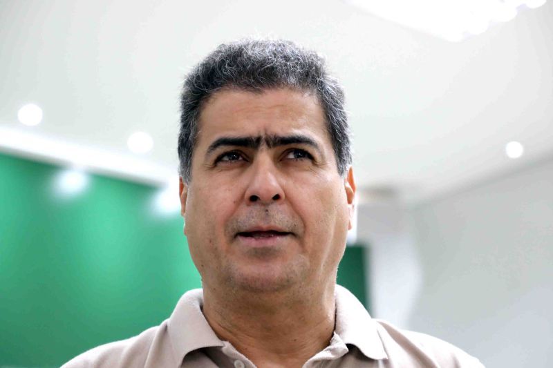 Emanuel Pinheiro rebate acusação de Abílio e critica gestão municipal