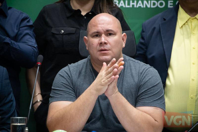 Prefeito atribui danos das chuvas ao mau planejamento urbano da gestão anterior
