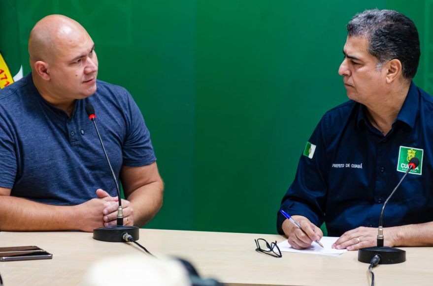 Abílio Brunini responde a Emanuel Pinheiro sobre decreto de calamidade e questiona gestão anterior