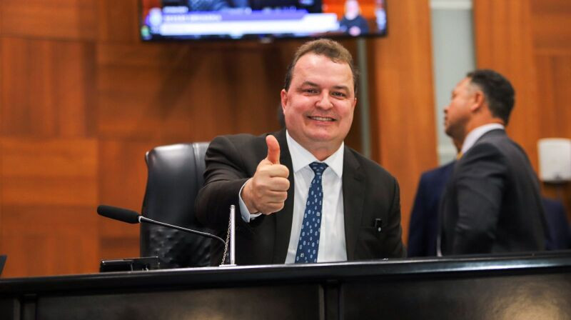 Gestão de Max Russi economizou R$ 100 milhões na ALMT e reforça investimentos no Estado
