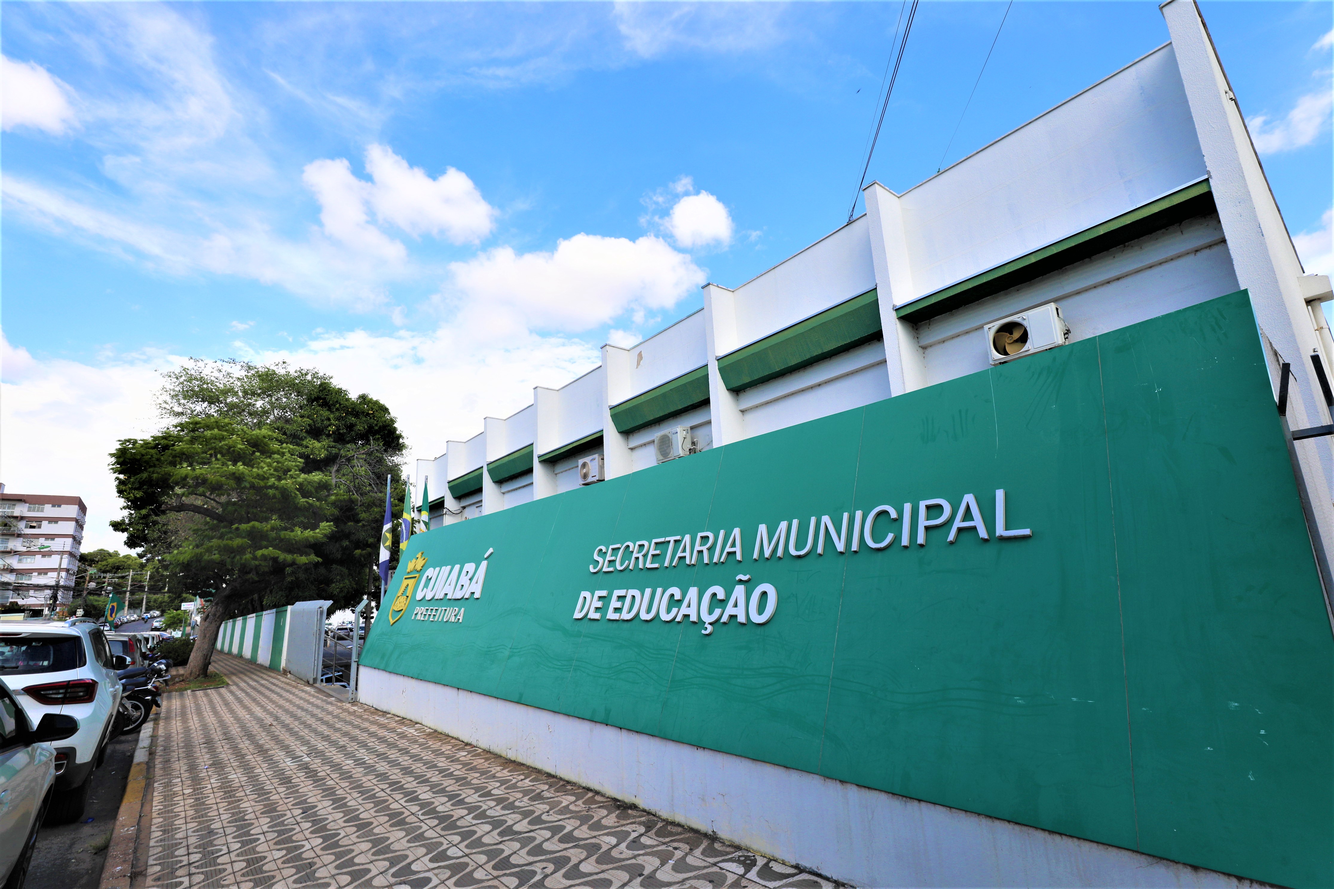 Prefeitura de Cuiabá convocou candidatos aprovados no processo seletivo para pedagogo em unidades municipais