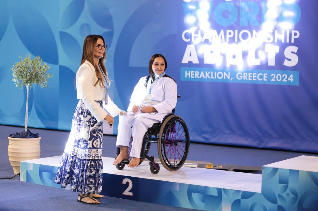 Embaixadora Mundial do Parajiu-jitsu, Virginia Mende defende o esporte como ferramenta de transformação social
