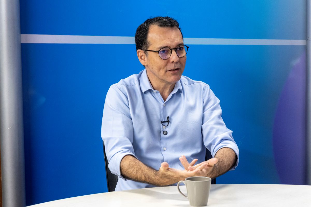 Lúdio cobra da Seduc, lançamento do edital do concurso para educação 