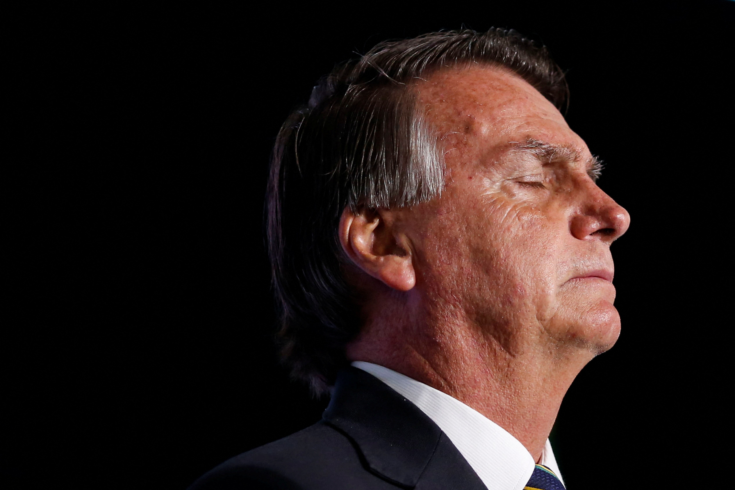 STF deve julgar Bolsonaro por tentativa de golpe ainda em 2025 para evitar impacto eleitoral