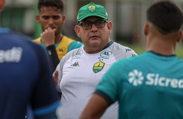 Cuiabá volta aos treinos e aguarda adversário da semifinal