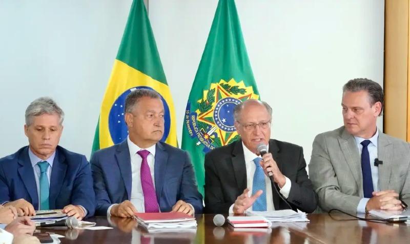 Governo zera imposto de importação para novos alimentos e amplia medidas contra alta de preços