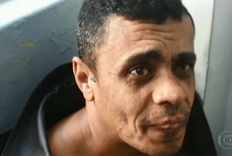 Agressor que esfaqueou Bolsonaro é transferido para presídio em Campo Grande (MS). Ele disse que agiu 