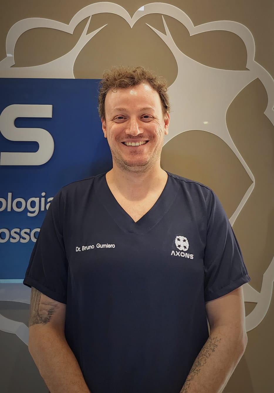 “Buscar tratamento em outros centros deixou de ser habitual e virou exceção”, afirma neurologista