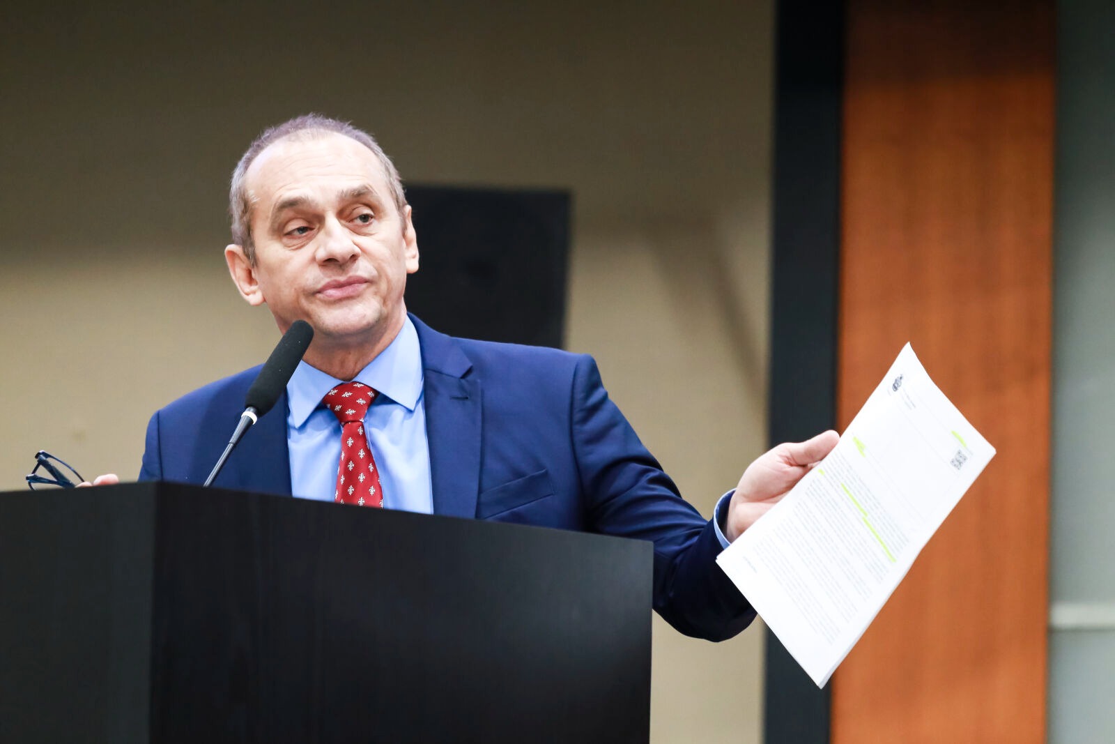 Deputado WIlson Santos alerta para riscos à saúde com aprovação de PL dos Agrotóxicos