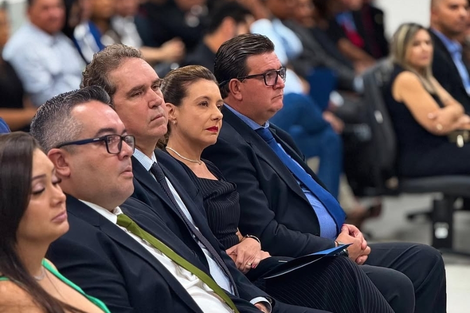 Vice-prefeito Tião da Zaeli da prazo para se posicionar sobre rompimento com Flávia Moretti